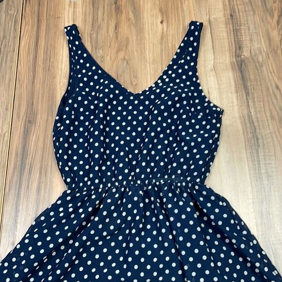 Divided Navy/white polka dot sleeveless mini summer dress. Size 4 - Picture 2 of 8